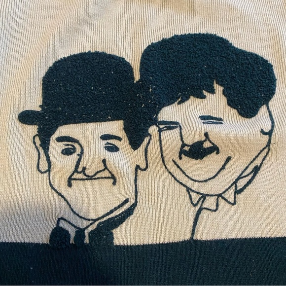 Vintage 70s Laurel and Hardy Graphic Sweater - Picture 2 of 9